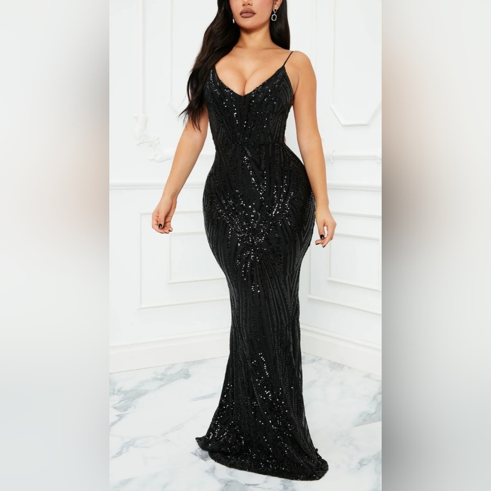 Elegant Black Sequin Evening Gown